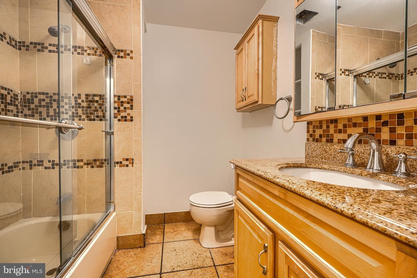 209 Scott Street photo 35