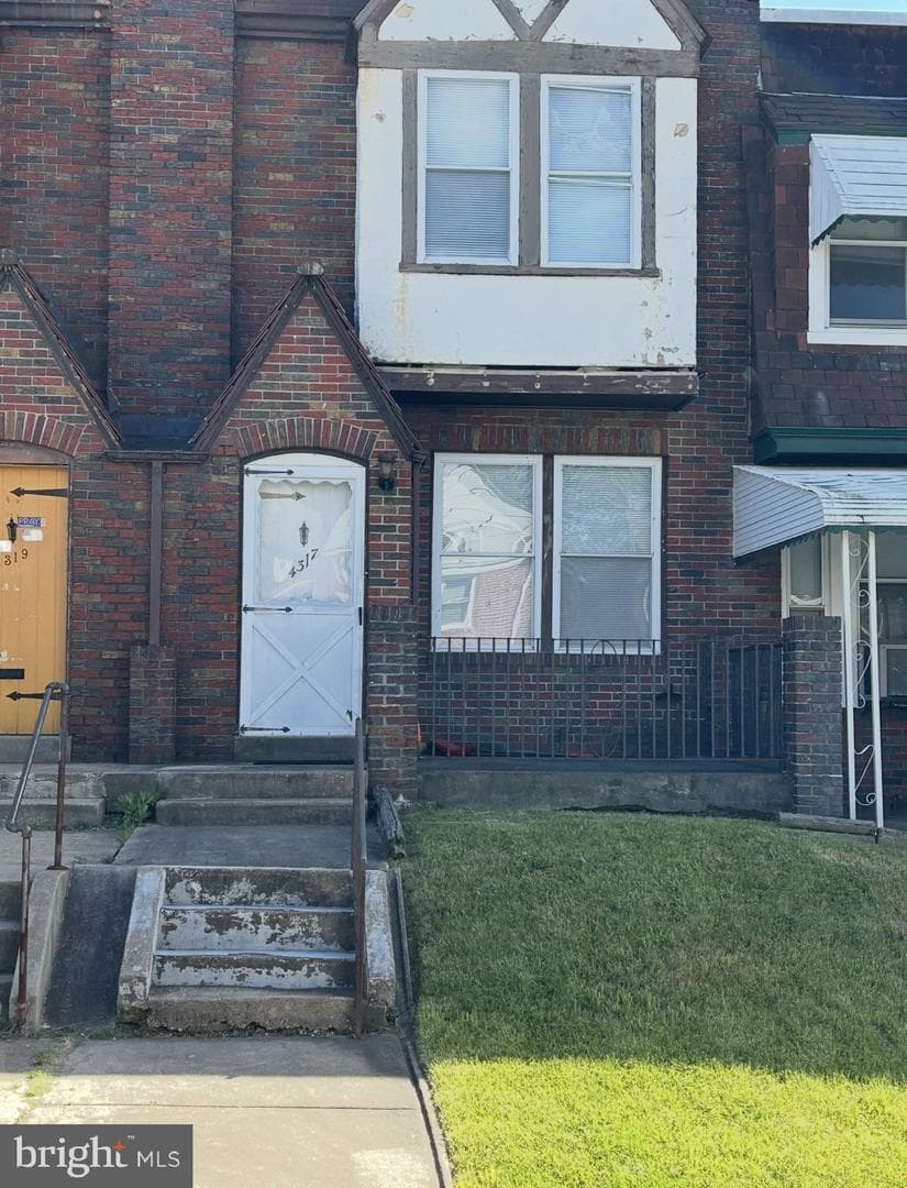 4317 Berger Avenue photo 3