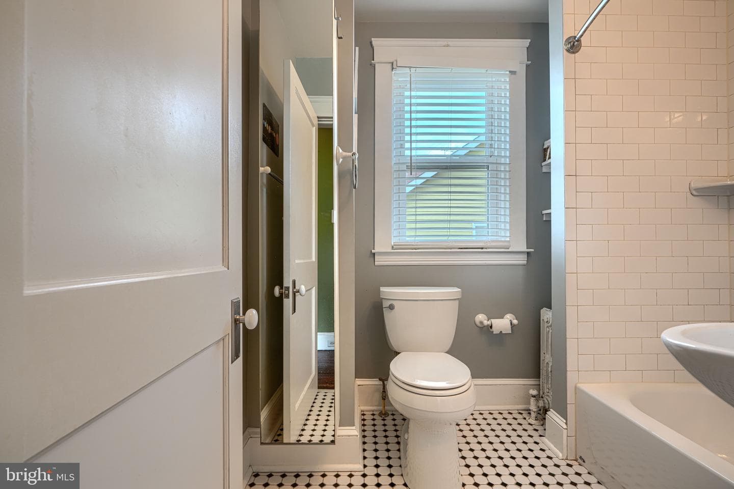 2705 Latona Road photo 43
