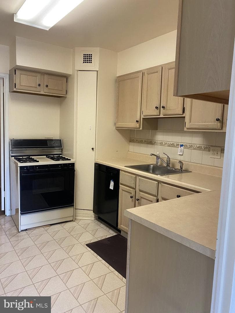 7121 Park Heights Avenue #203 photo 5