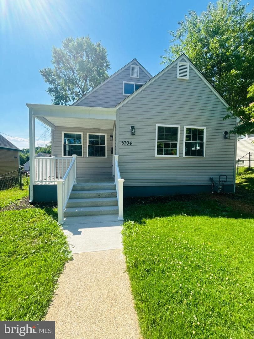 5704 Adleigh Avenue photo 3
