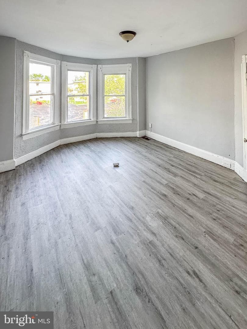 4816 Palmer Avenue photo 6