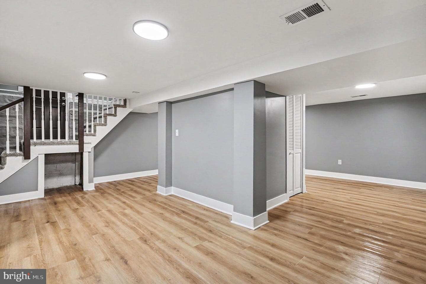 4207 Mary Avenue photo 30