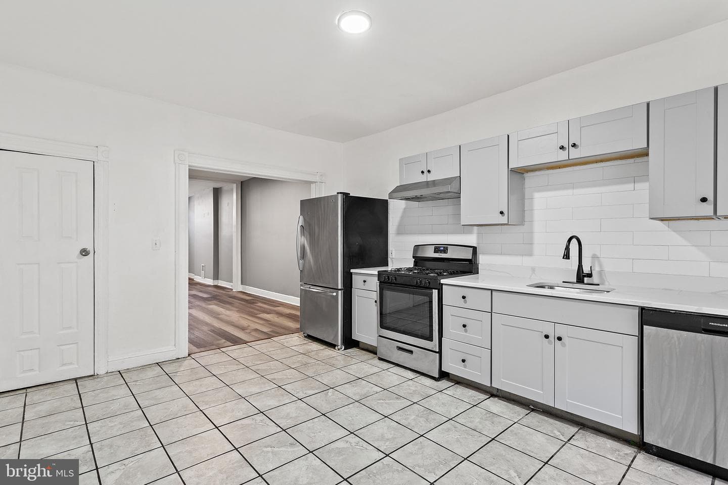 804 N Kenwood Avenue photo 7