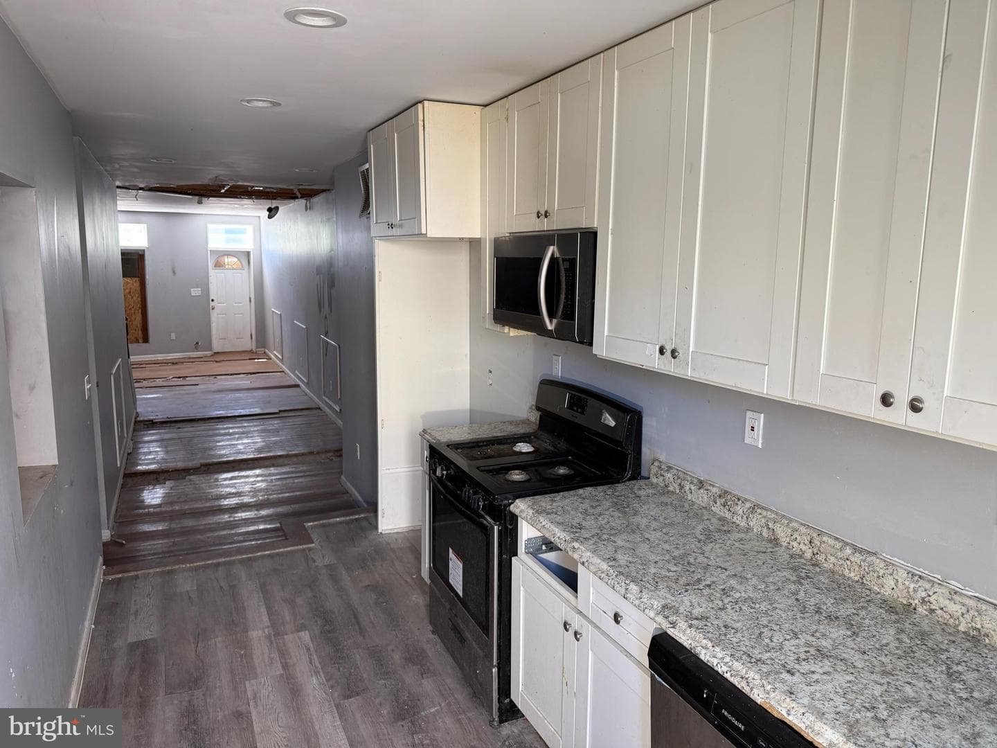 1217 Greenmount Avenue photo 10