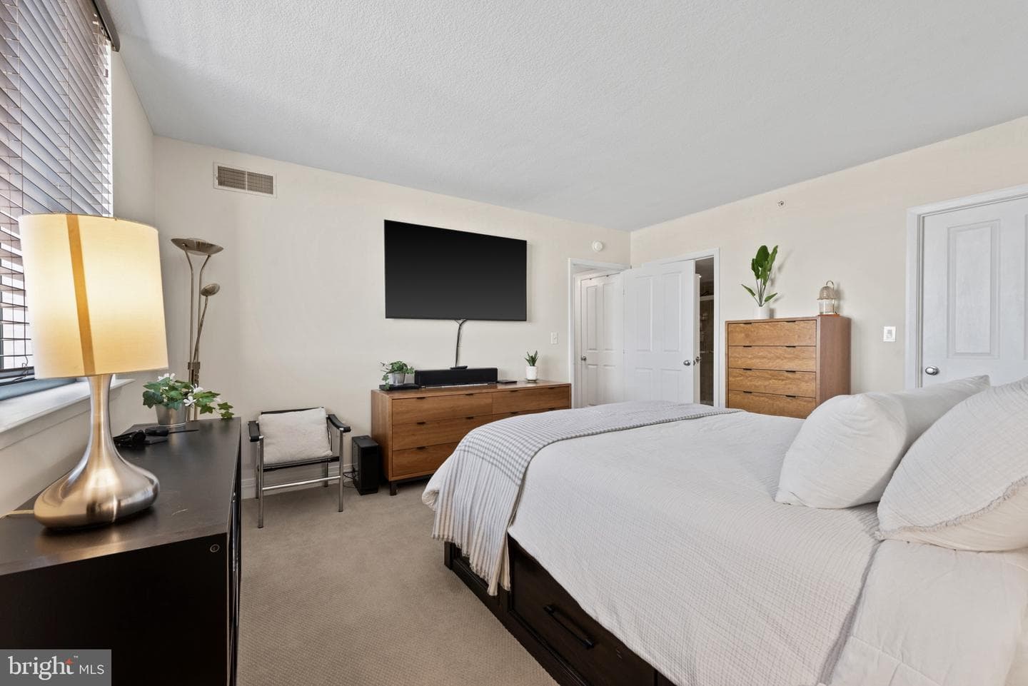 414 Water Street #1813 photo 18