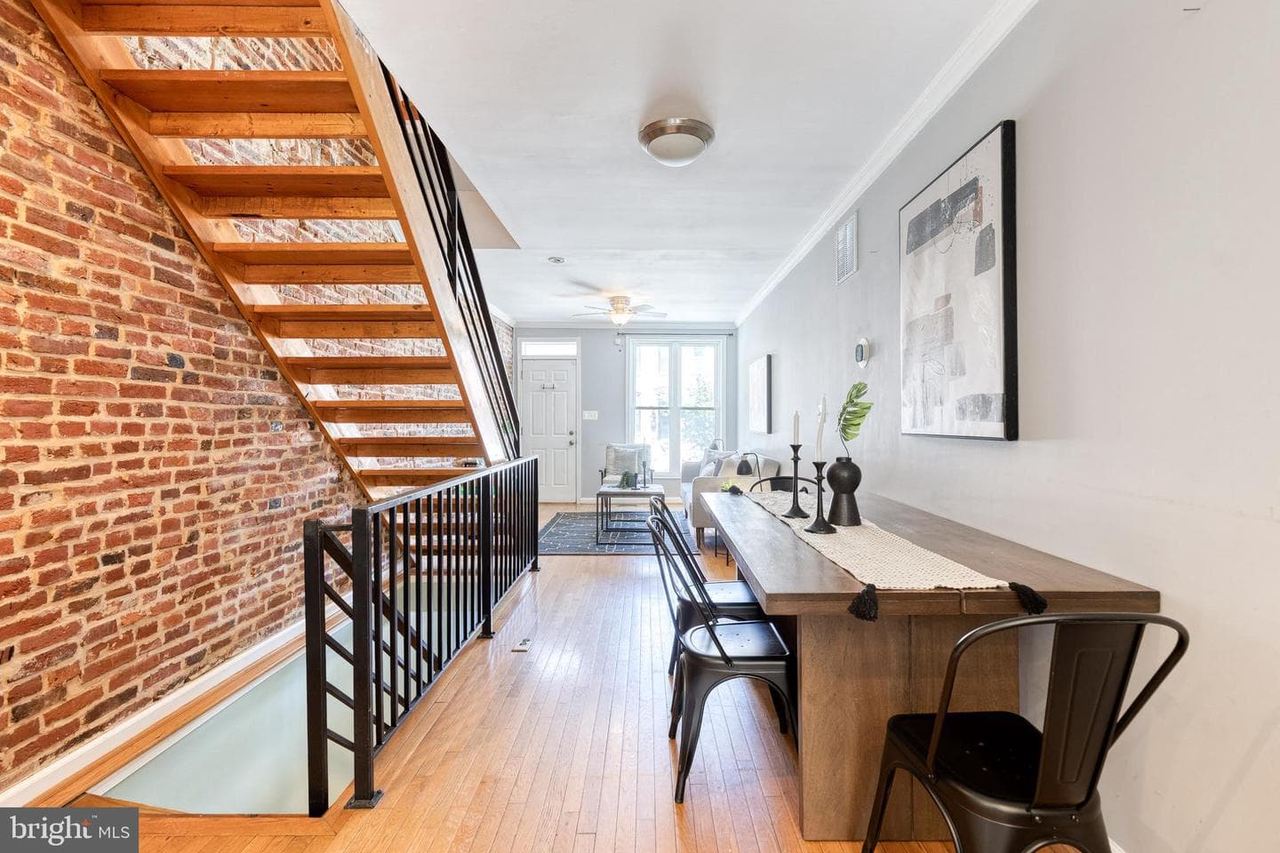 1309 Andre Street photo 8