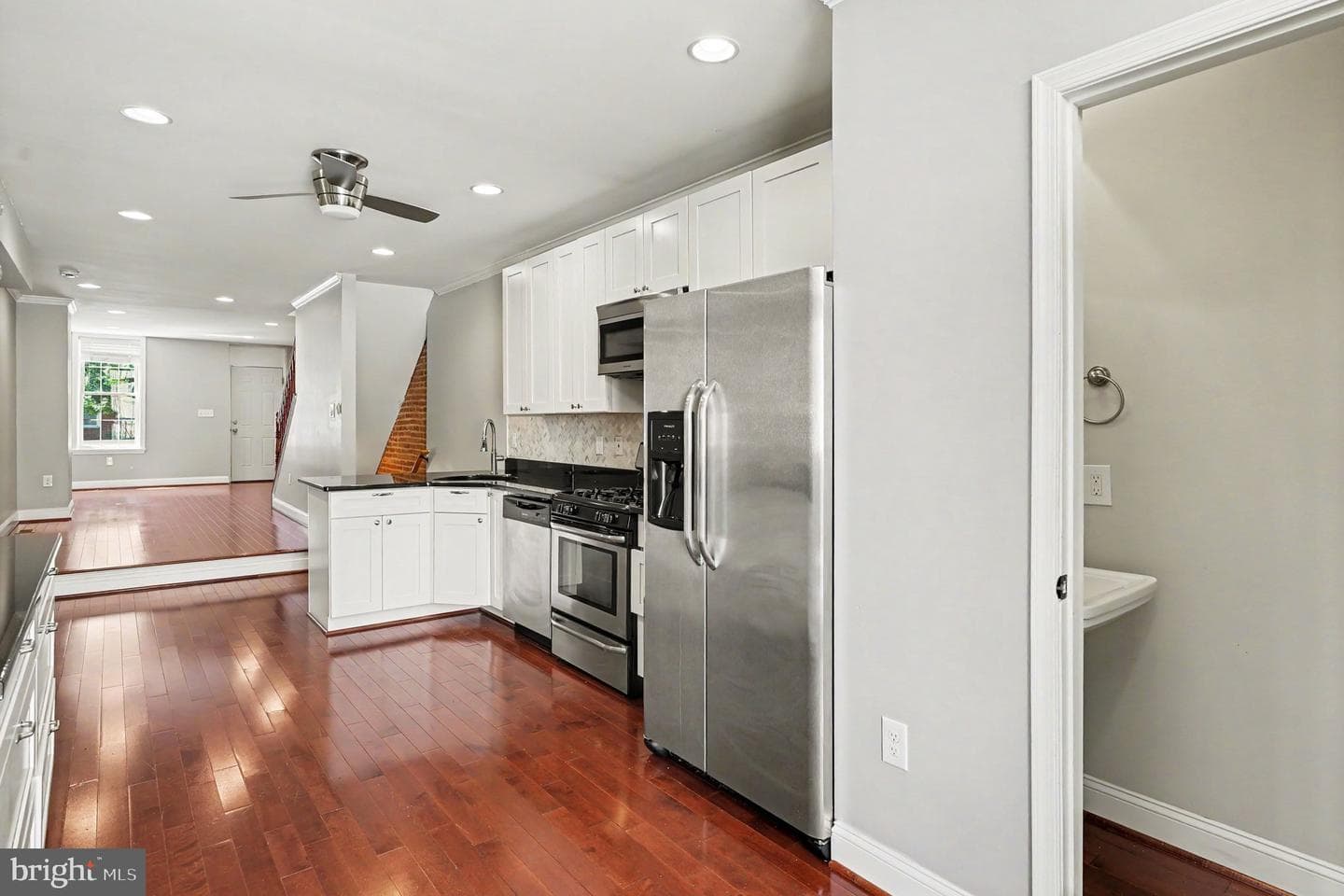 120 E Randall Street photo 10