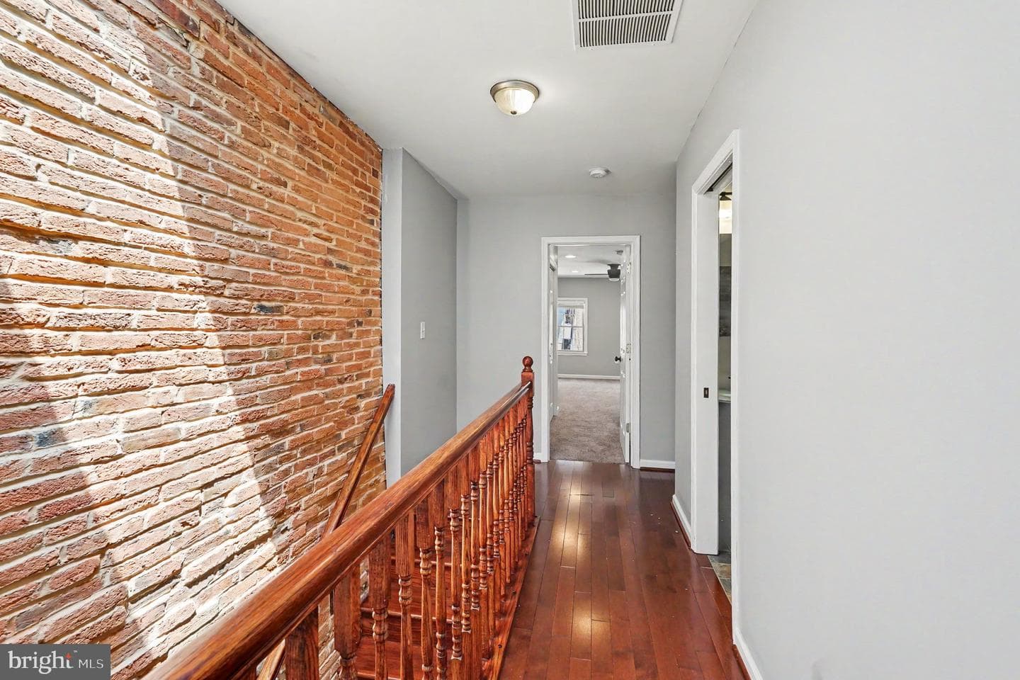 120 E Randall Street photo 15