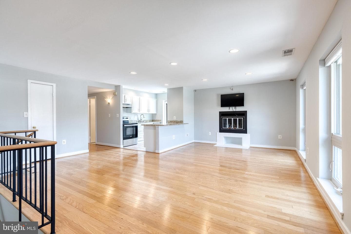 425 S Sharp Street #r 15 photo 6