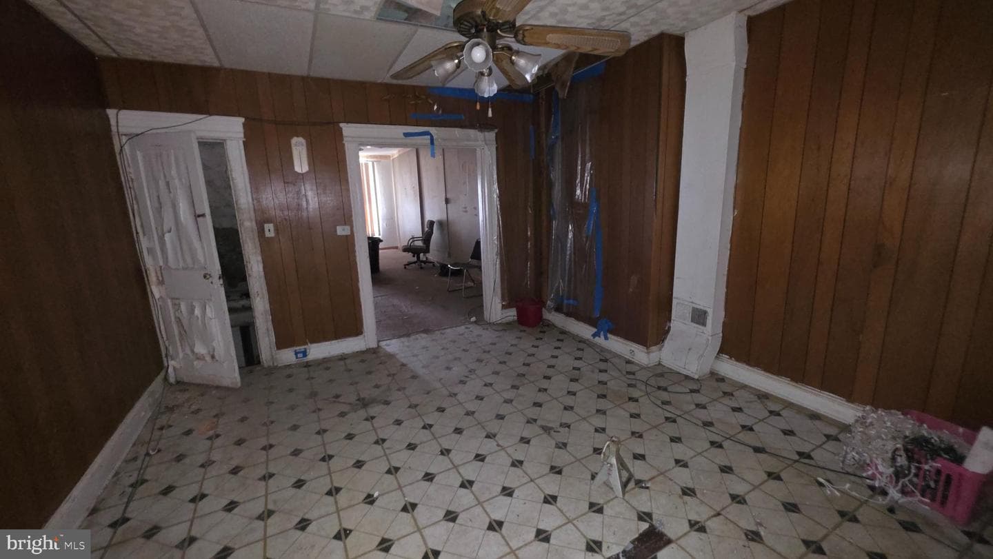 1902 E 28th Street photo 12