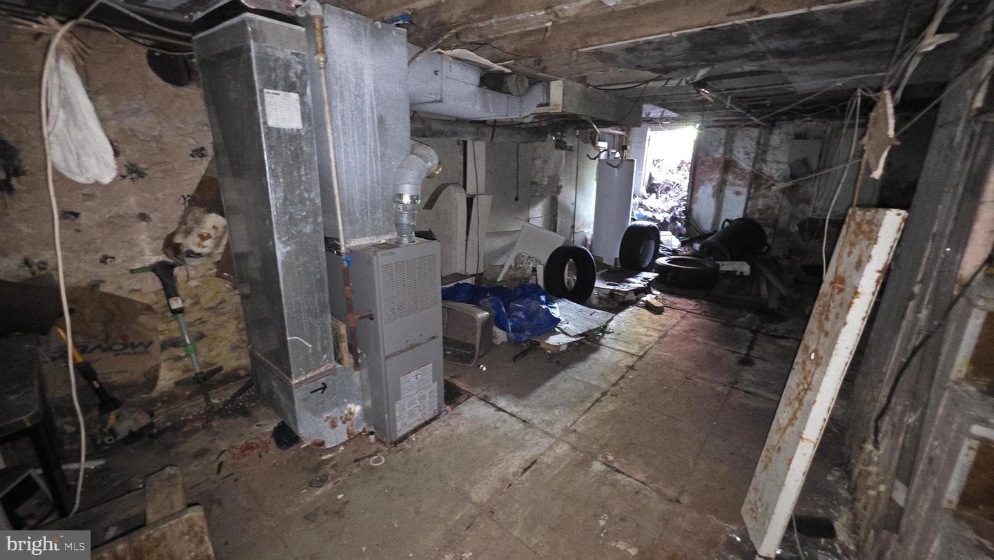 1902 E 28th Street photo 27