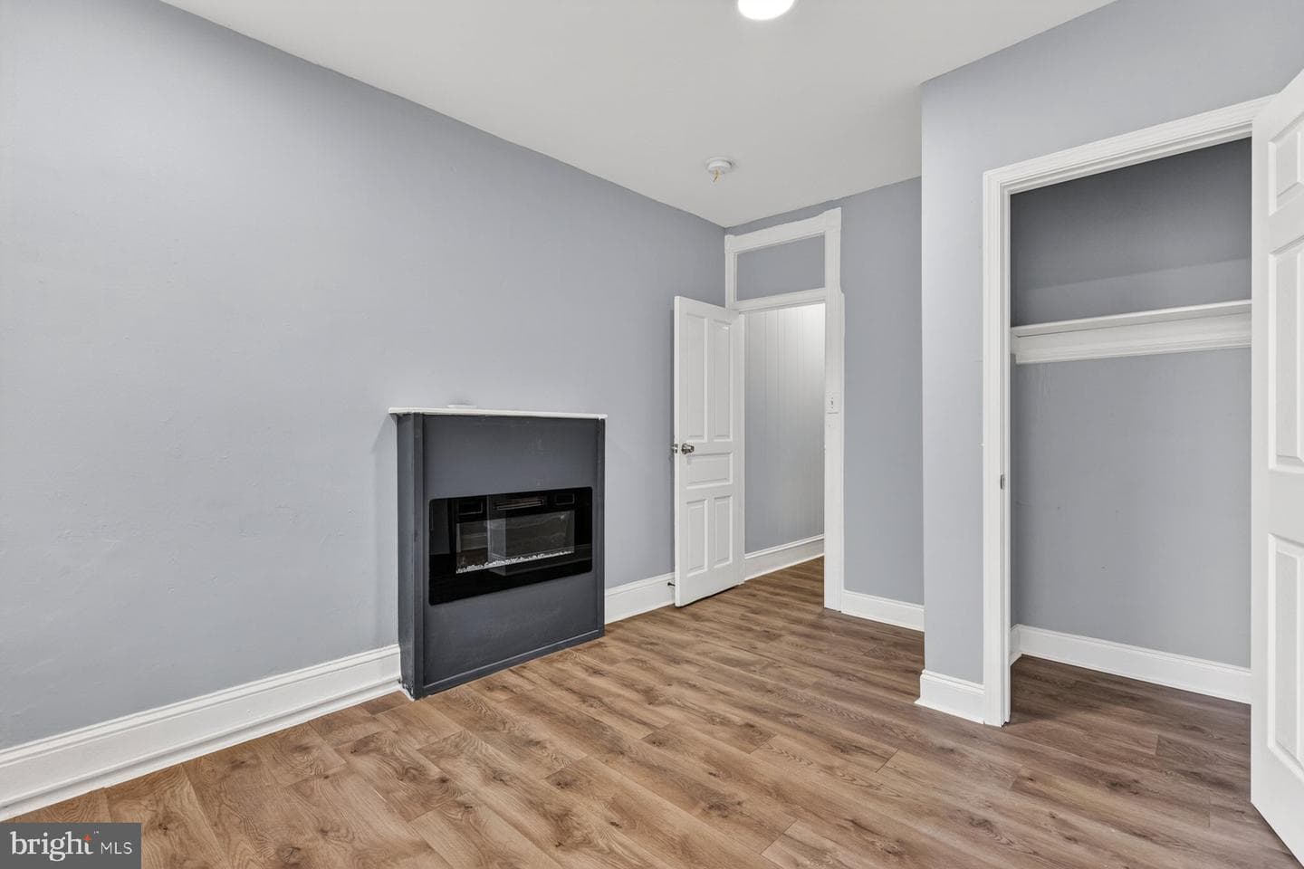 1910 W Fayette Street photo 18