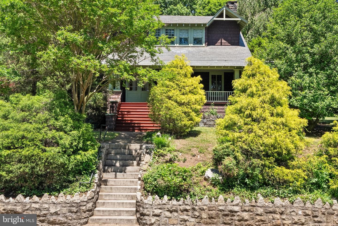 4000 White Avenue photo 1