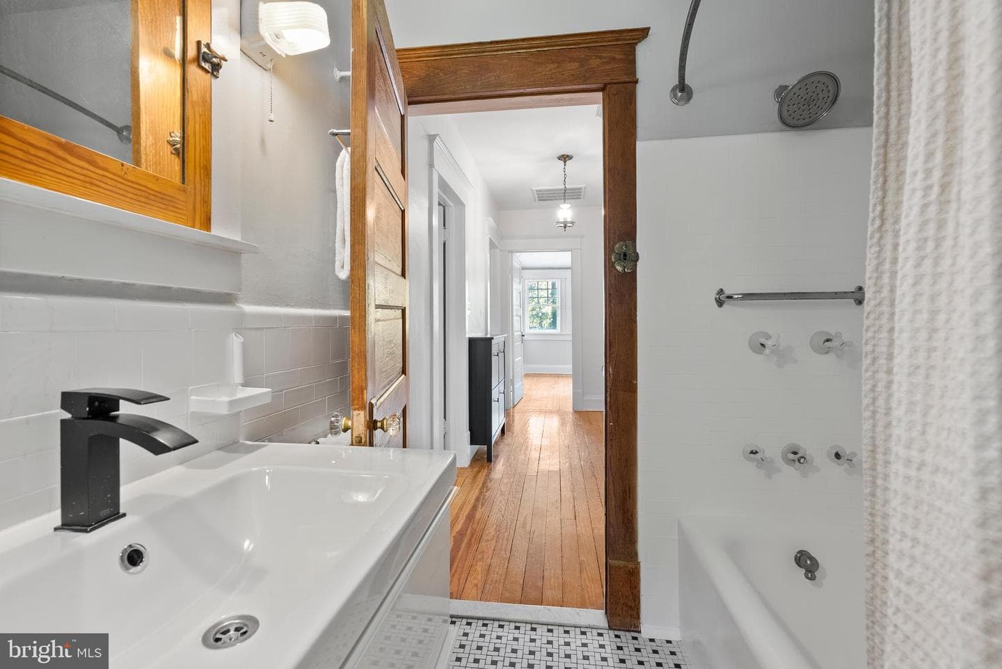 4000 White Avenue photo 26
