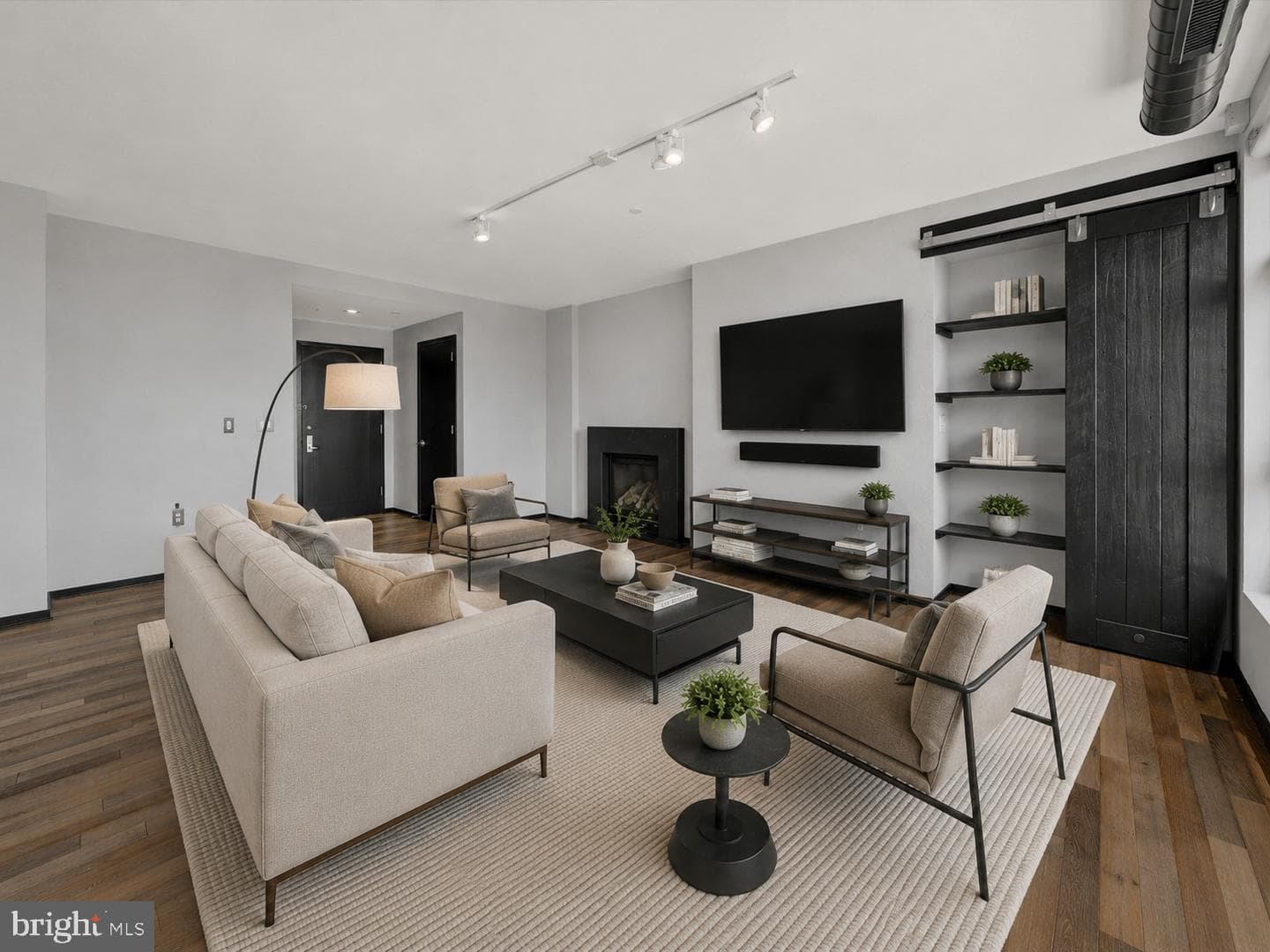 1200 Steuart Street #1913 photo 11