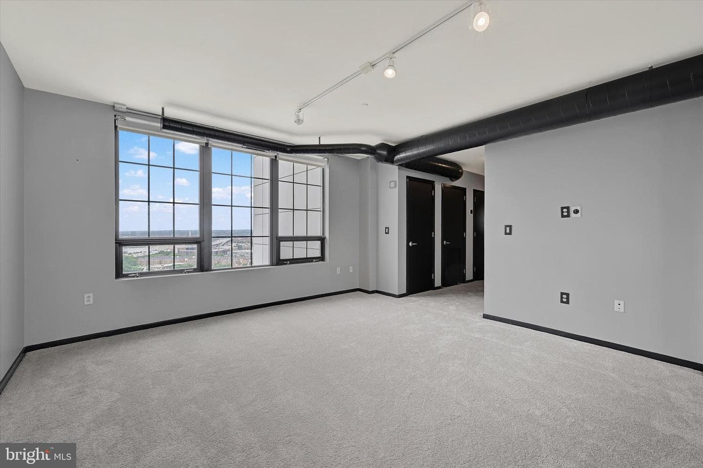 1200 Steuart Street #1913 photo 33
