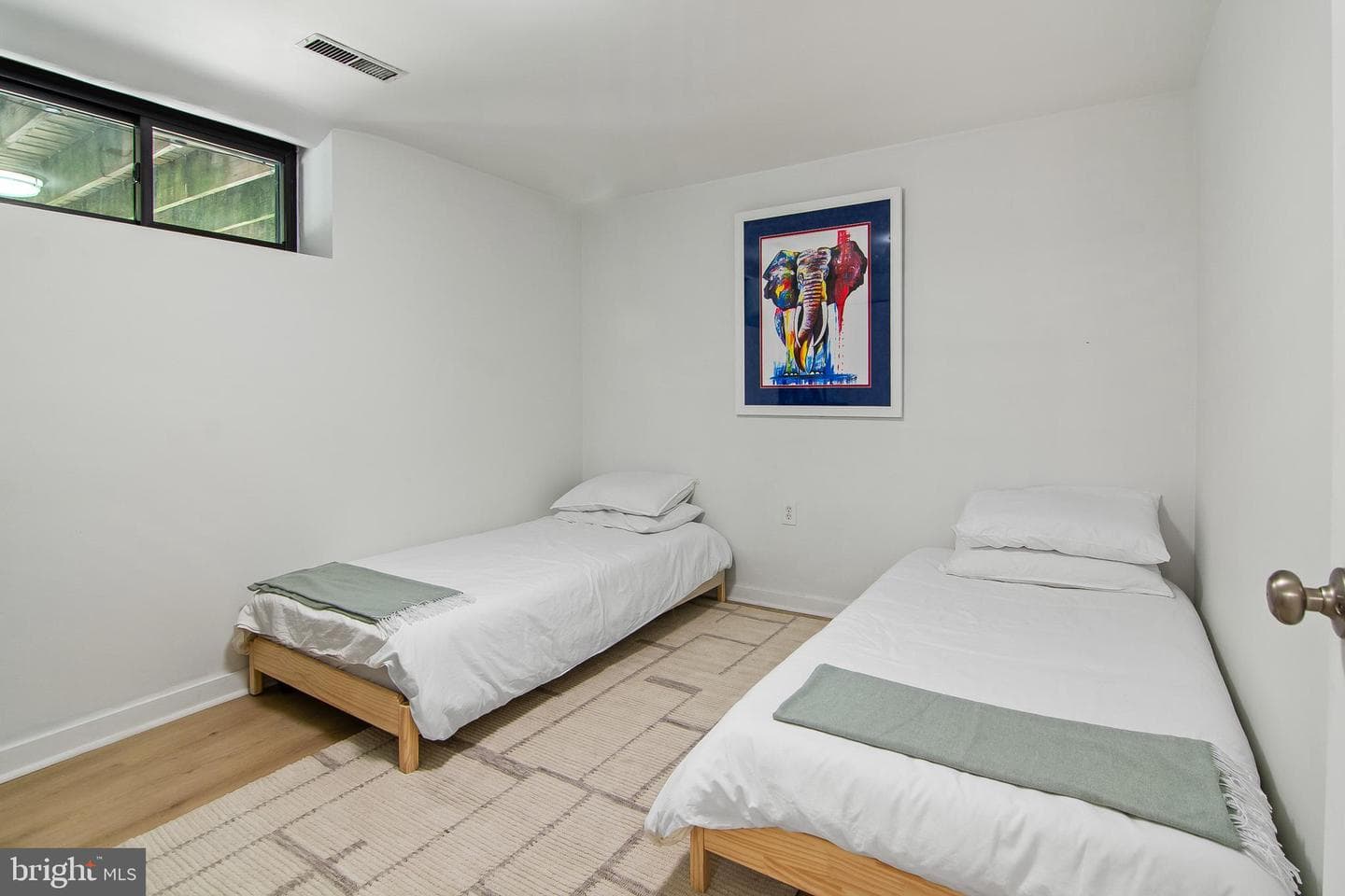 6105 Ivymount Road photo 19