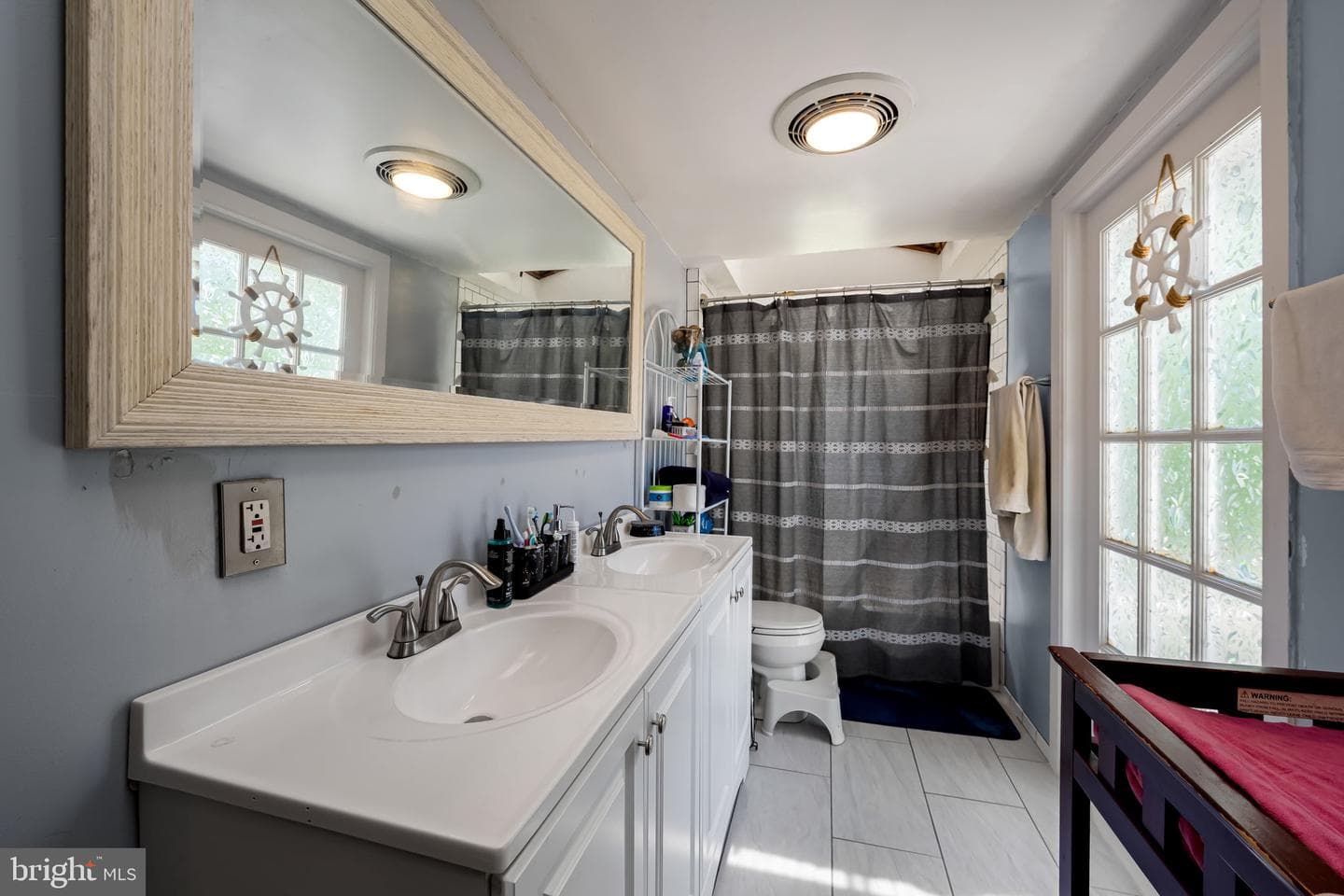 3200 Glendale Avenue photo 23