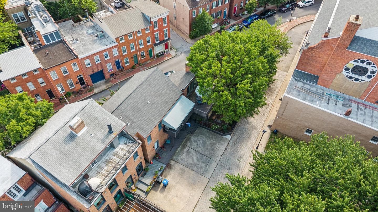 124 W Montgomery Street photo 105