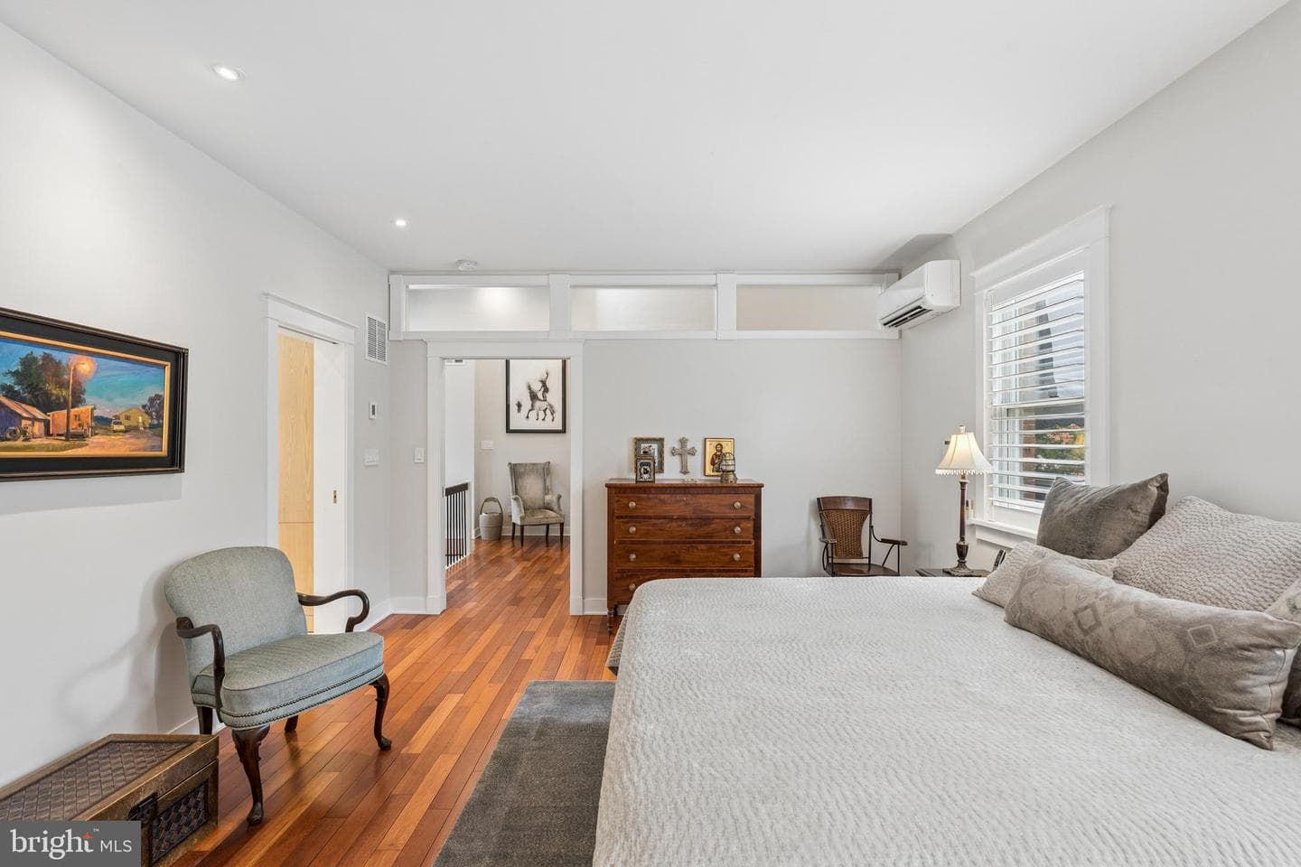 124 W Montgomery Street photo 37