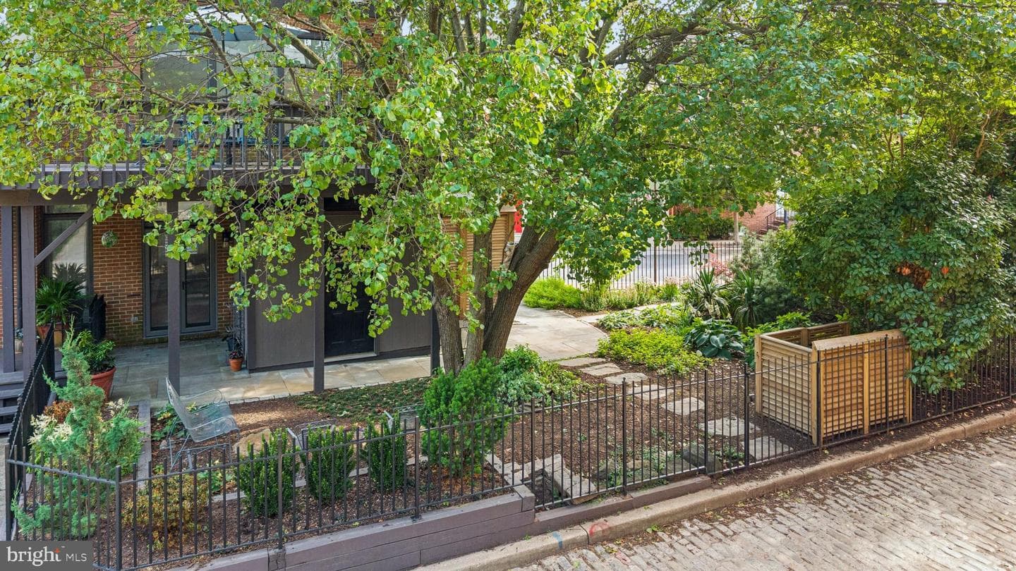124 W Montgomery Street photo 88