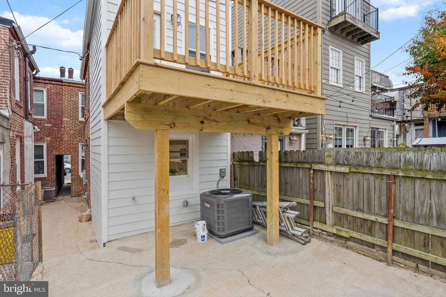 1358 Towson Street photo 55