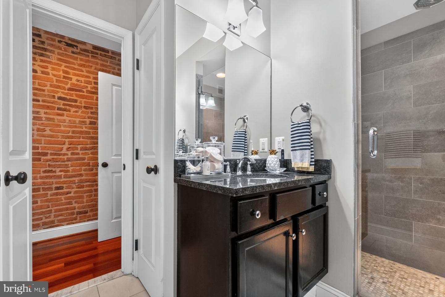 3209 Dillon Street photo 24