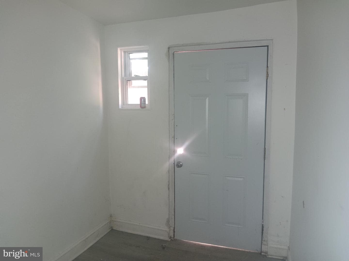 2539 Hollins Street photo 8