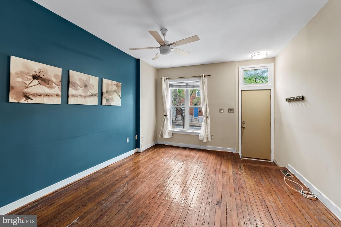 19 N East Avenue photo 4