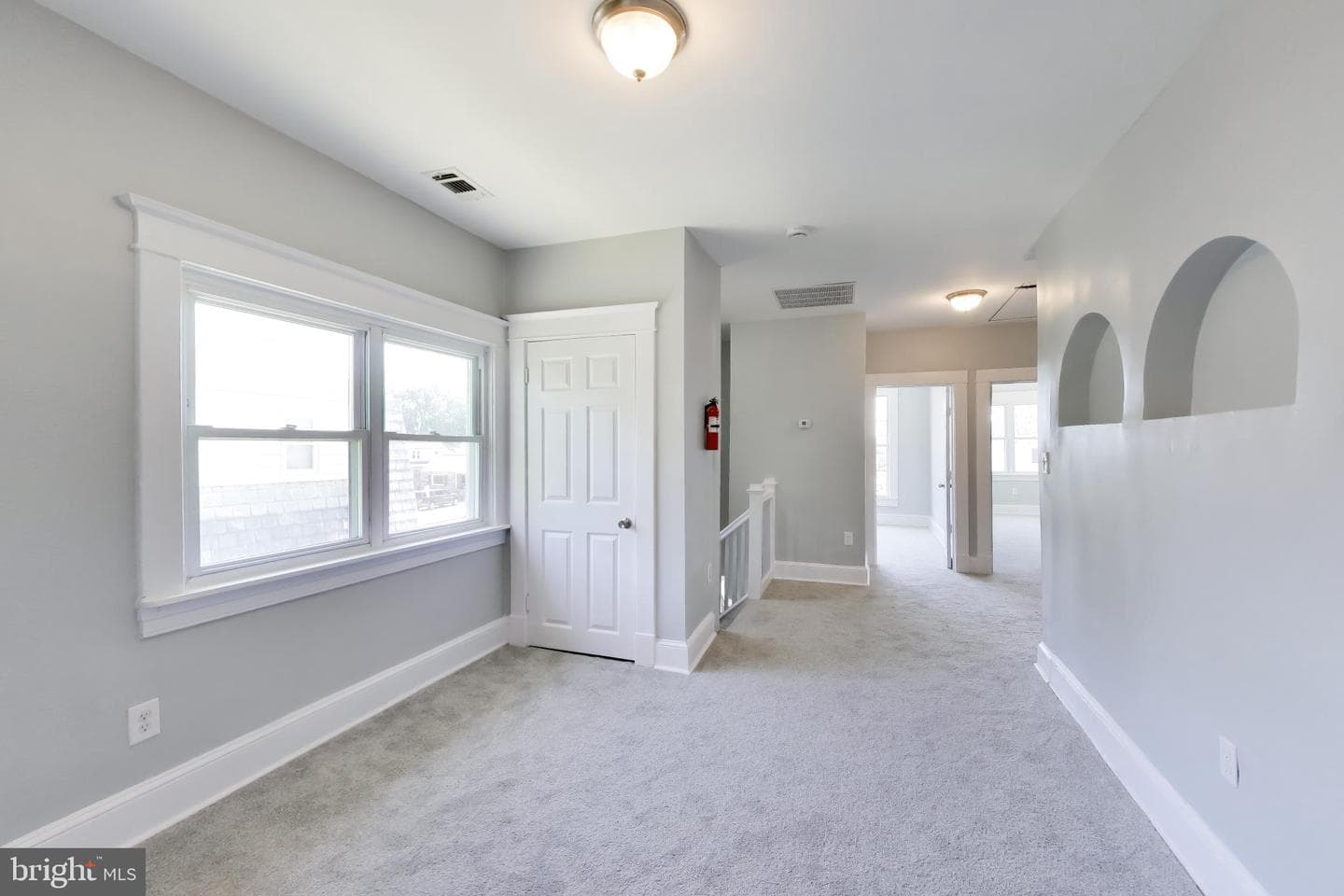 2702 Oakley Avenue photo 27