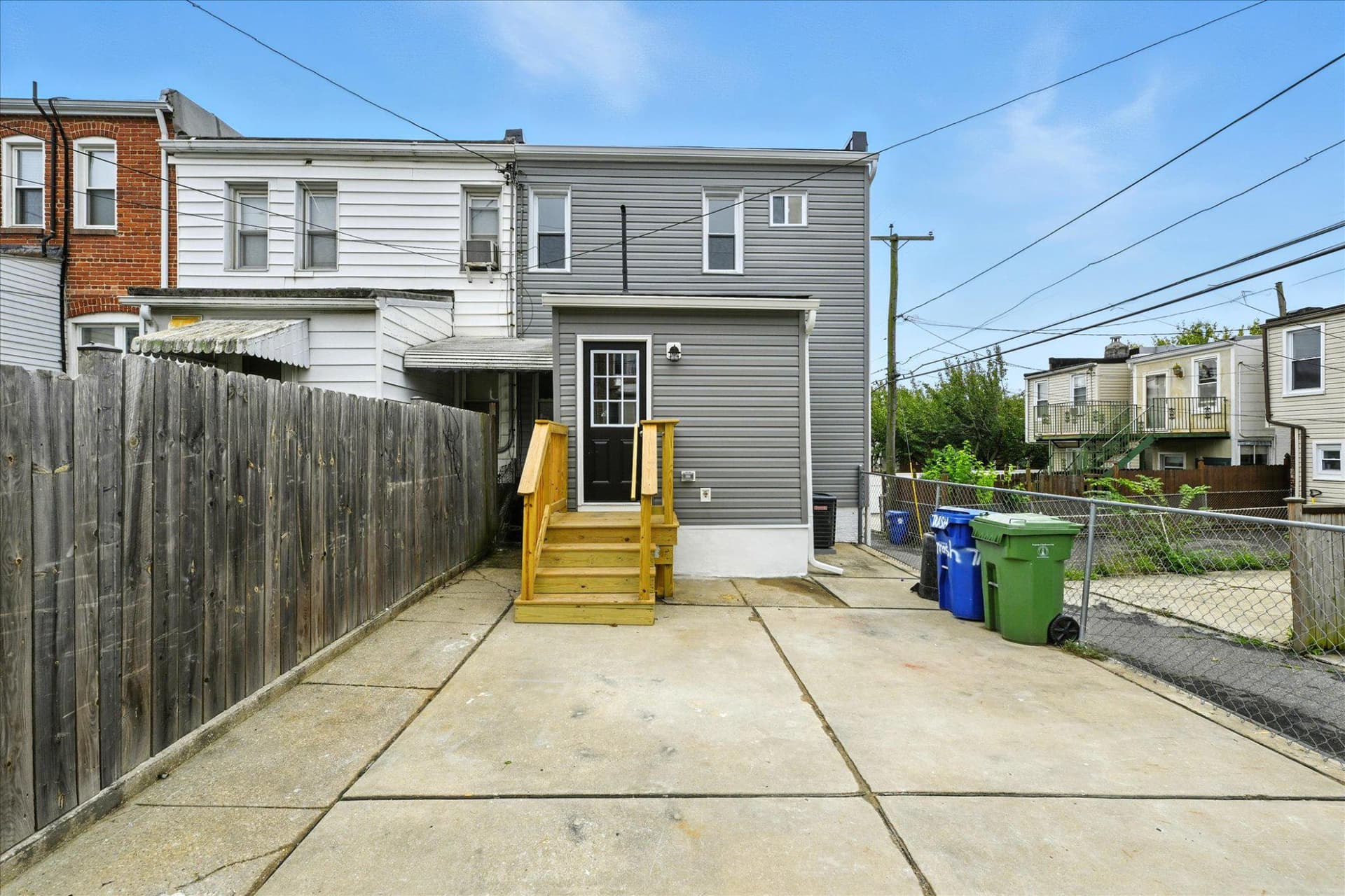 1118 Weldon Avenue photo 32