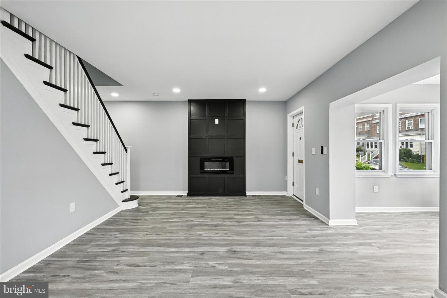 1118 Weldon Avenue photo 8