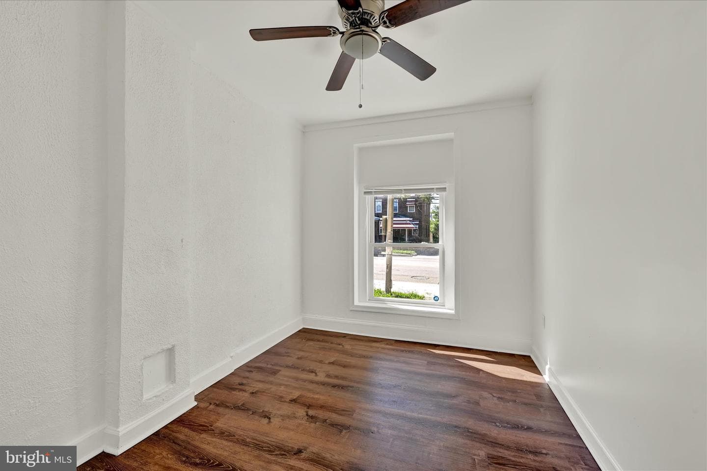2758 Wilkens Avenue photo 10