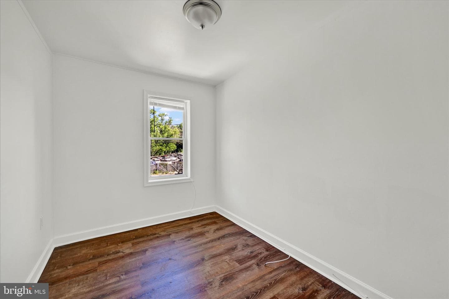 2758 Wilkens Avenue photo 14