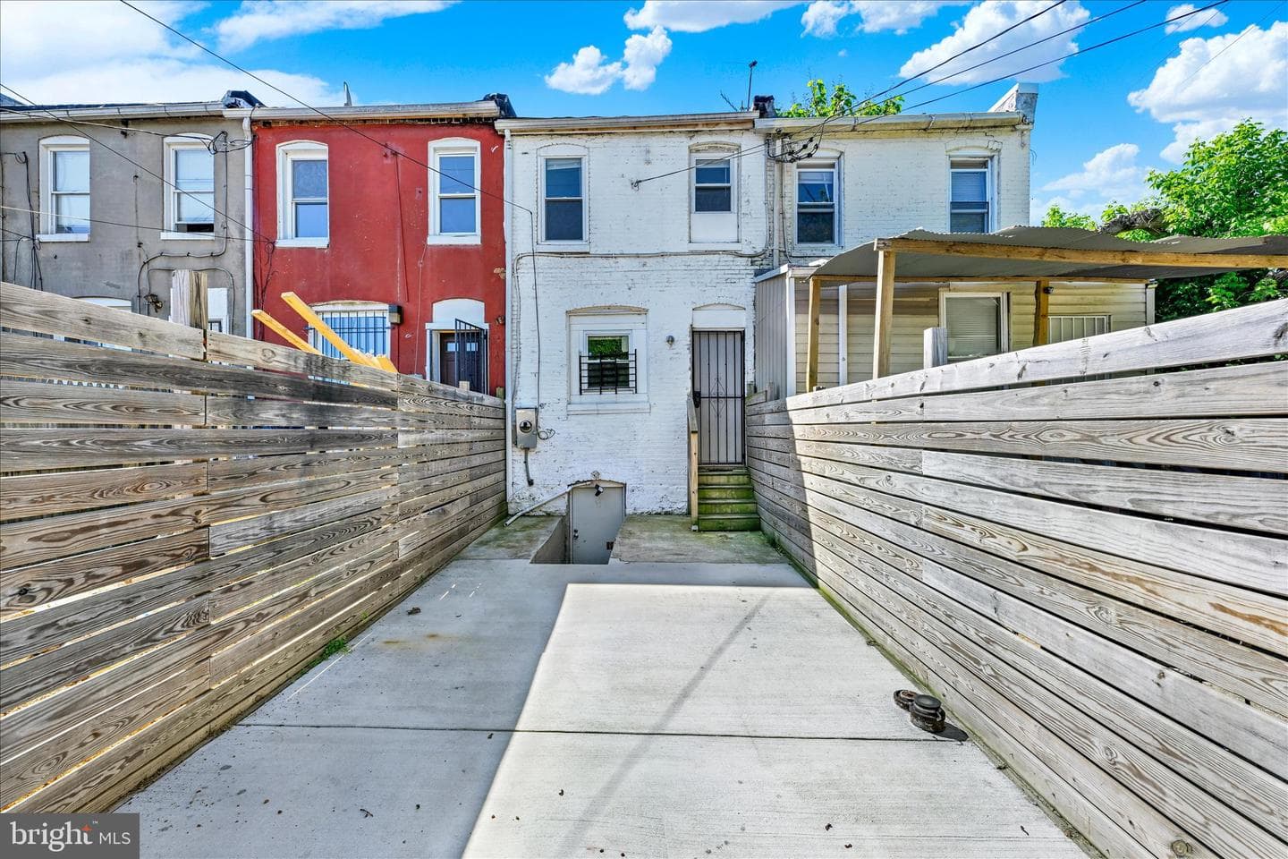 2758 Wilkens Avenue photo 17