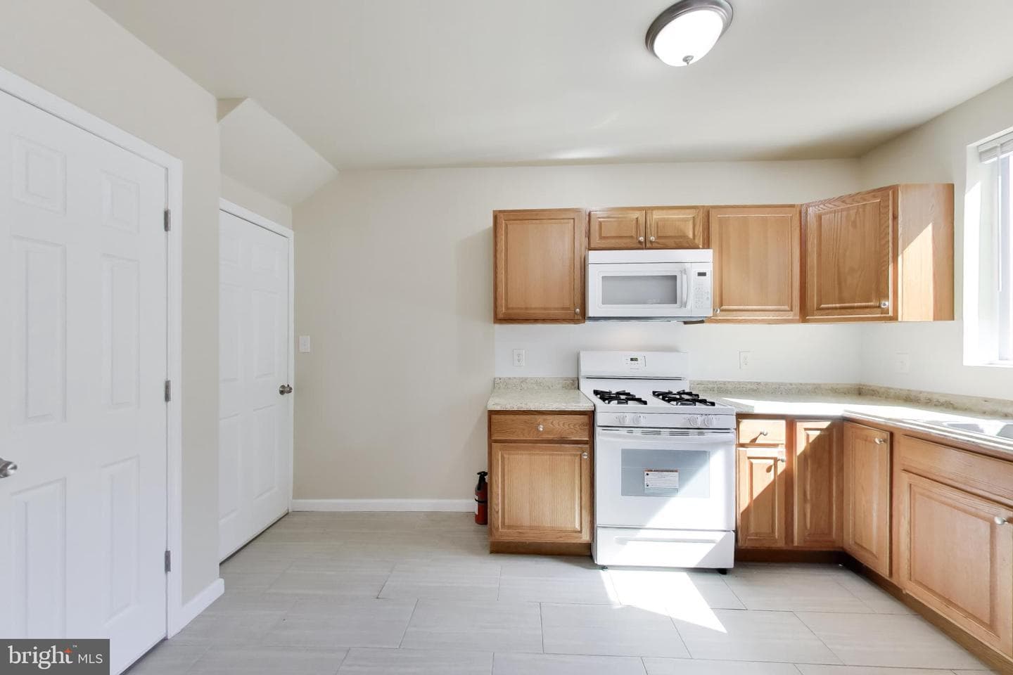 3649 Cottage Avenue photo 14