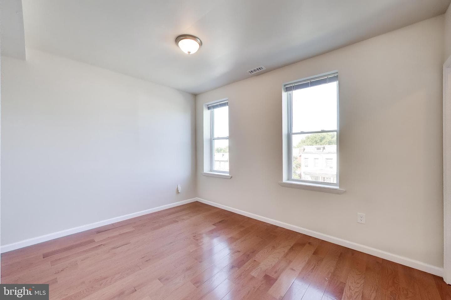 3649 Cottage Avenue photo 17