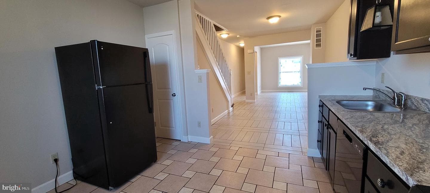 2810 W Mulberry Street W photo 8