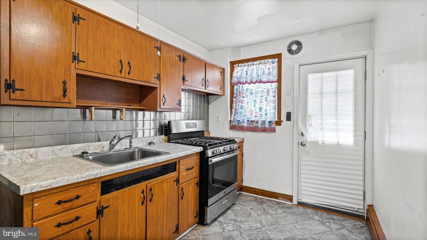 1805 Crestview Road photo 14