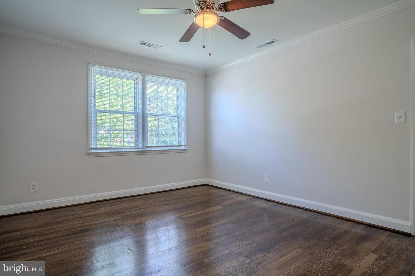 5810 Falkirk Road photo 27