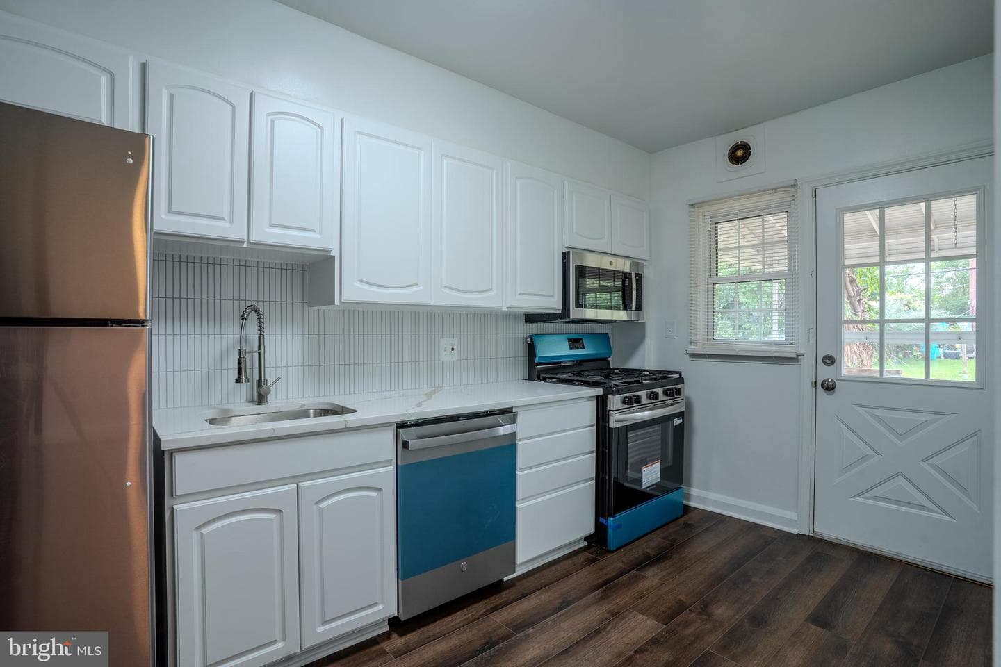 5810 Falkirk Road photo 9