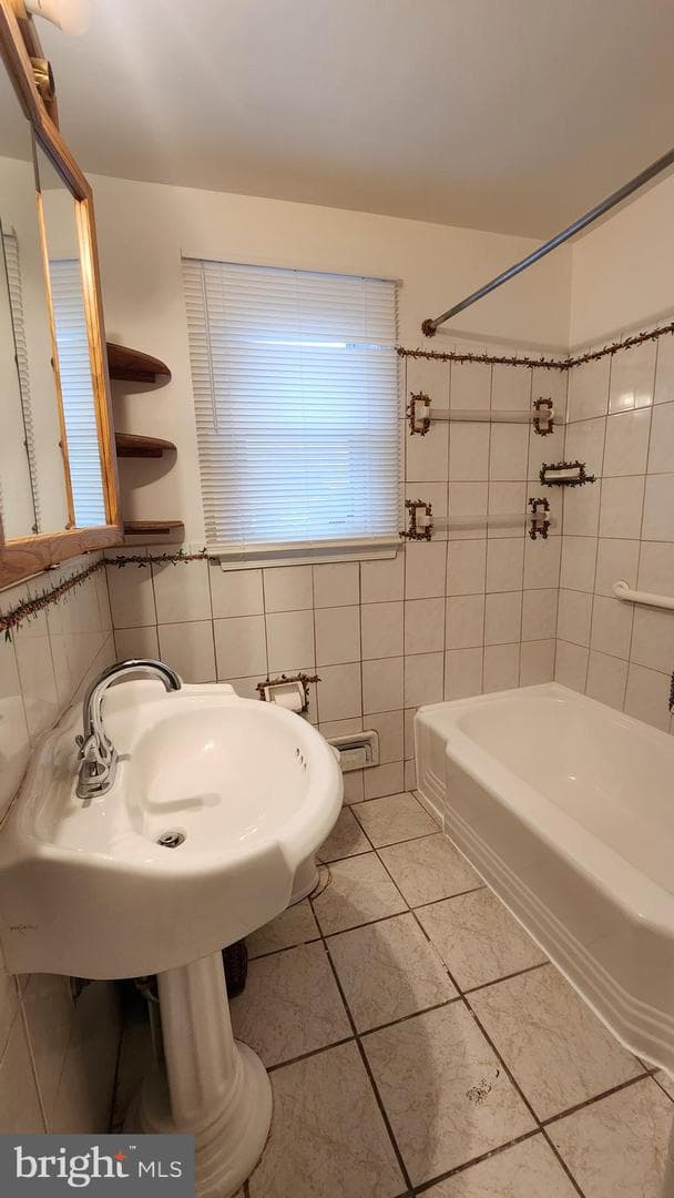 834 Umbra Street photo 12