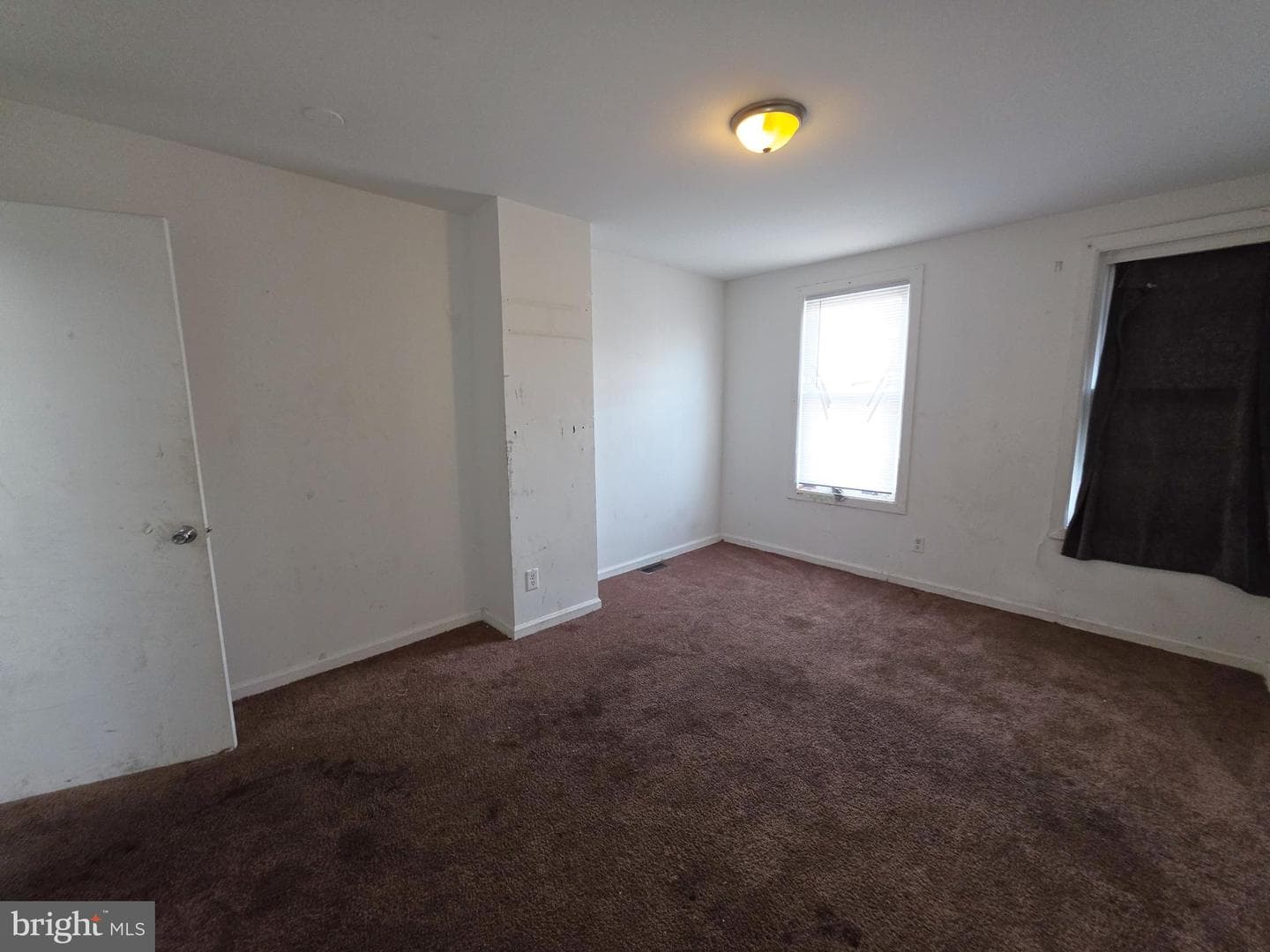 2420 Etting Street photo 11