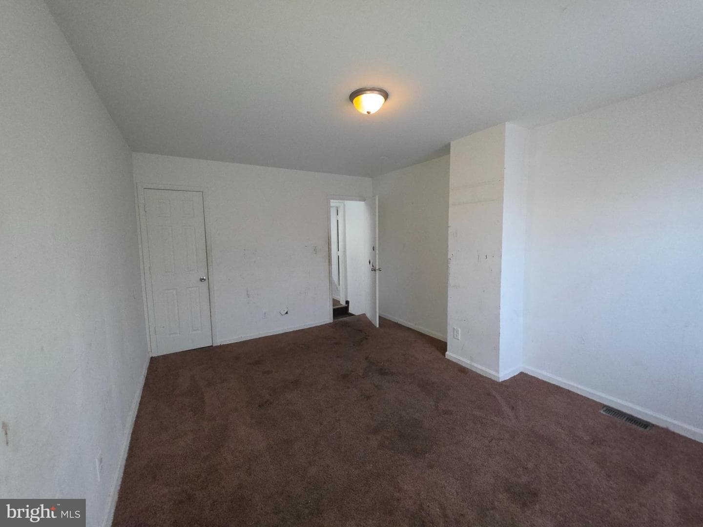 2420 Etting Street photo 13