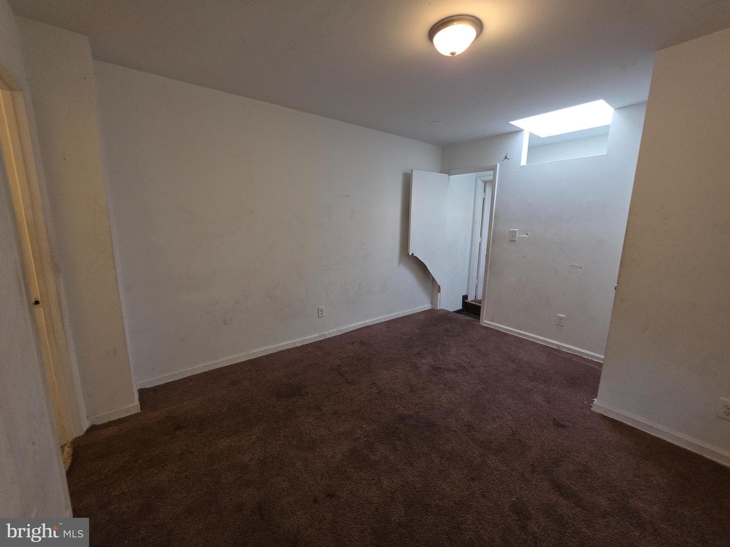 2420 Etting Street photo 19