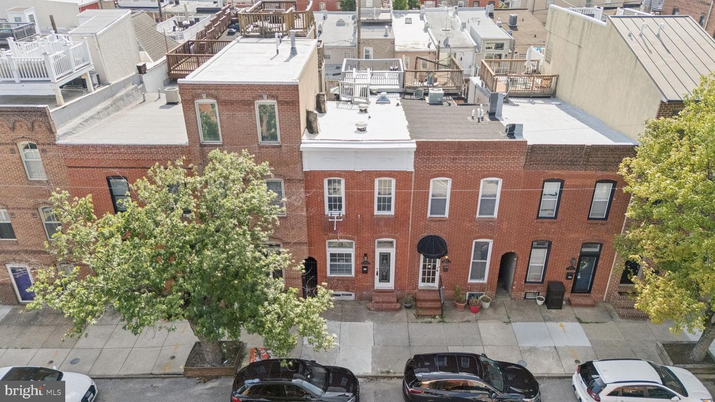 1108 S Clinton Street photo 58
