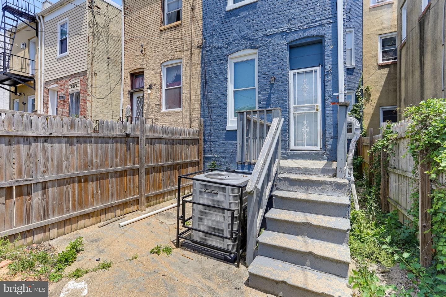 2018 Linden Avenue photo 35