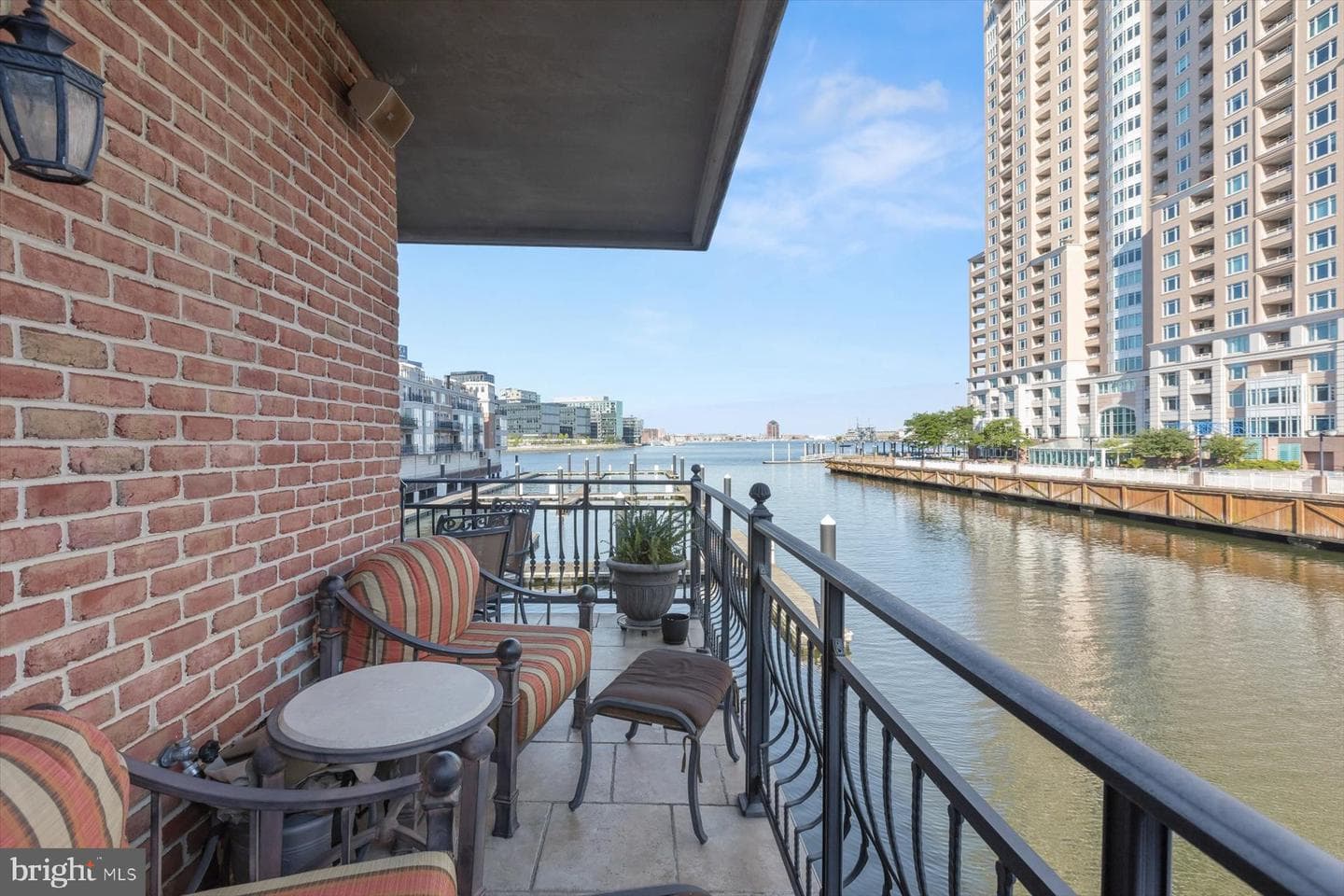 921 Valencia Court #120 photo 24