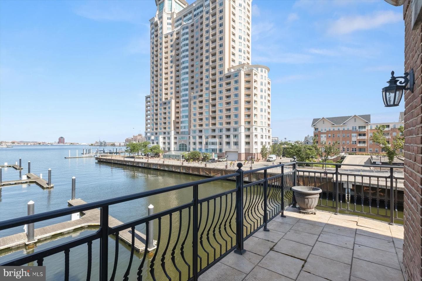 921 Valencia Court #120 photo 35